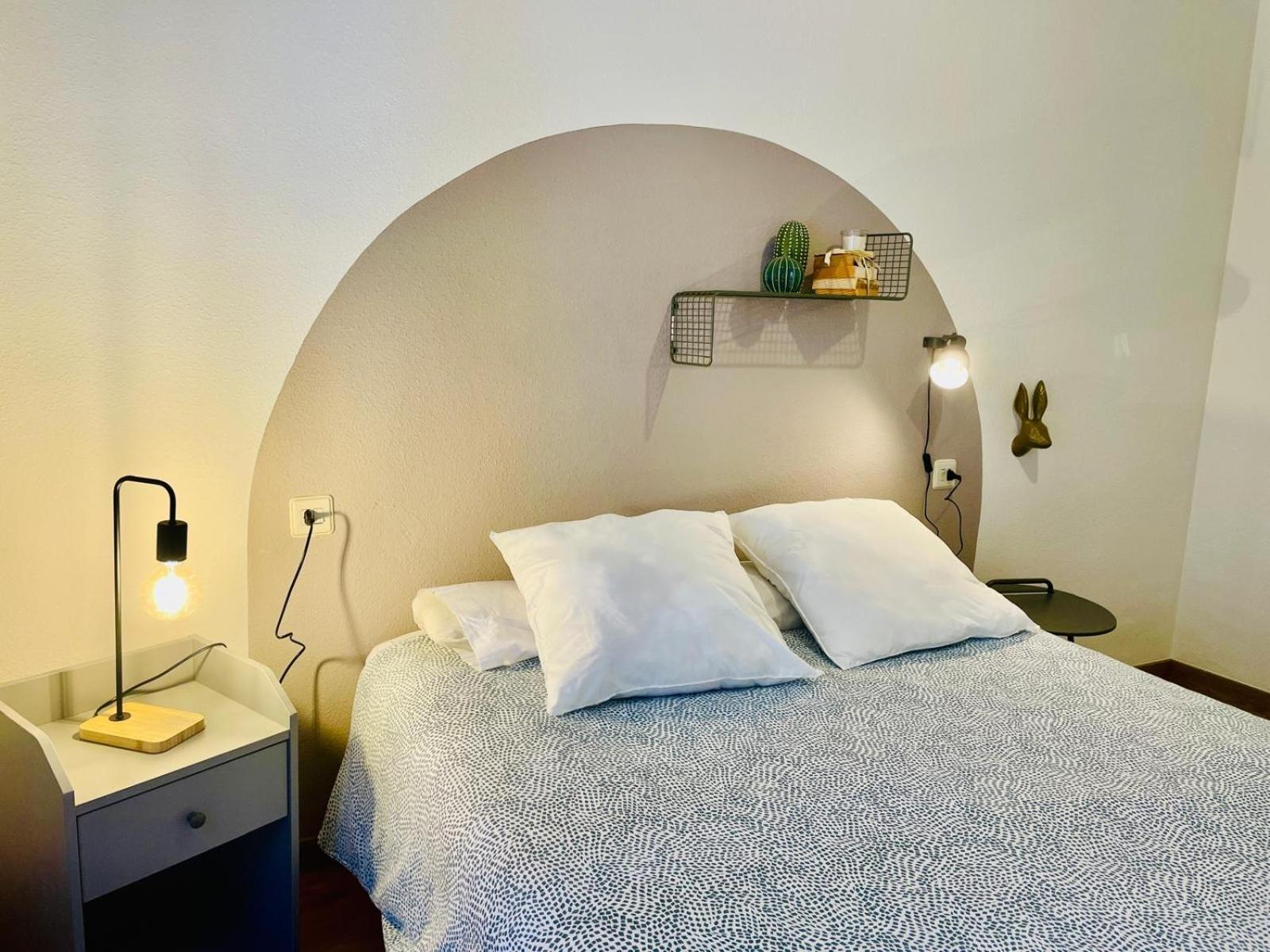 Apartamento Alba 2 Jaca Esterno foto