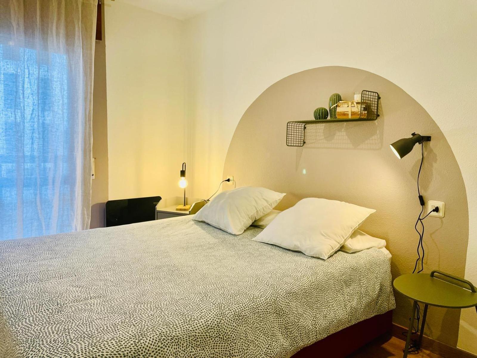 Apartamento Alba 2 Jaca Esterno foto
